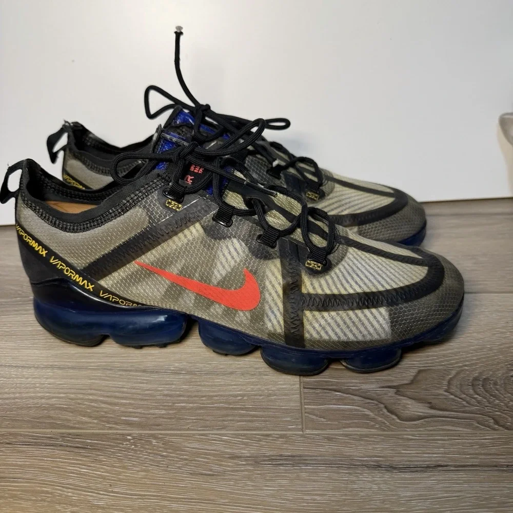 Nike Air Vapormax 2019 Black Hyper Blue Crimson  AR6631-008 Men Size 10.5